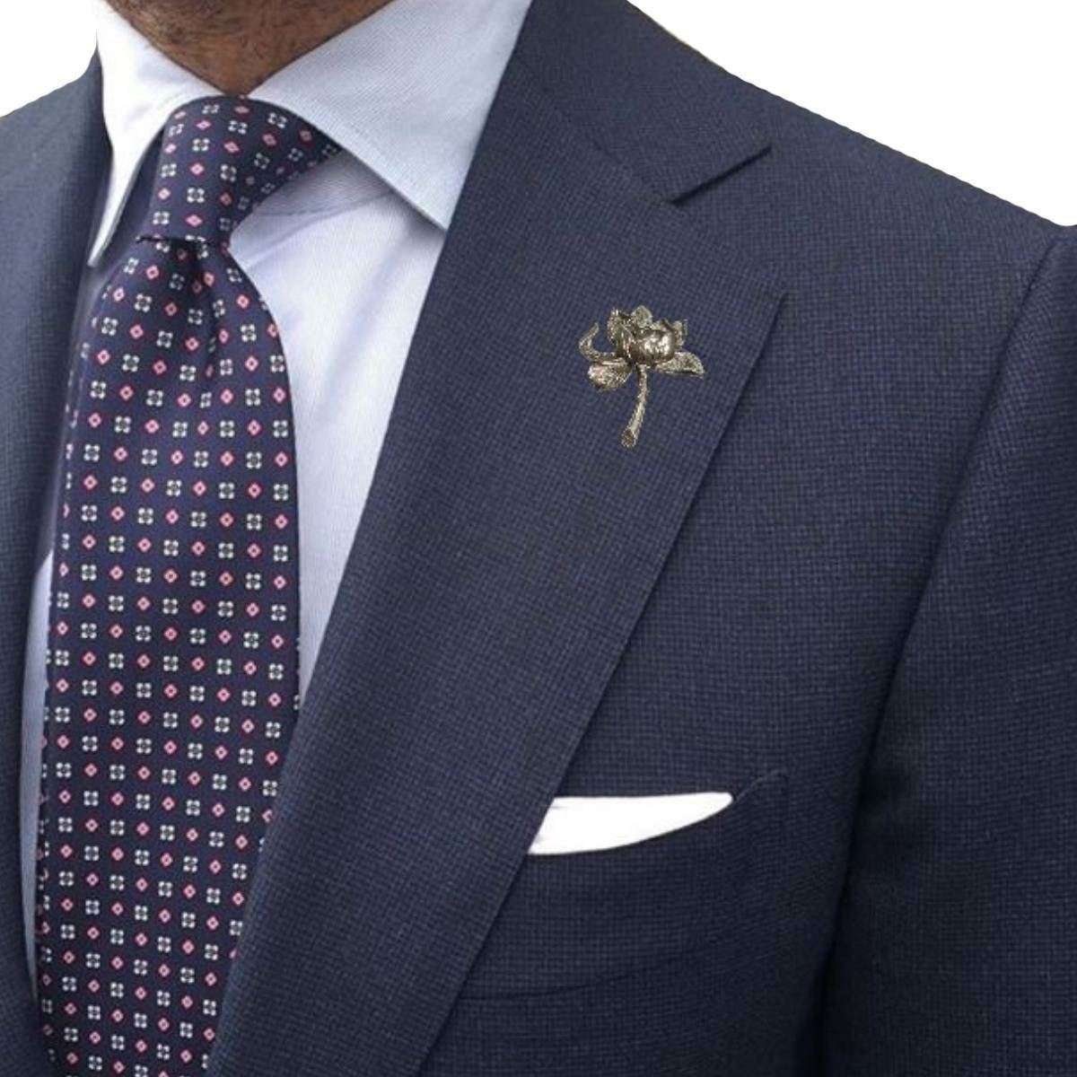 Bassin and Brown Lotus Flower Lapel Pin - Gold - Image 4