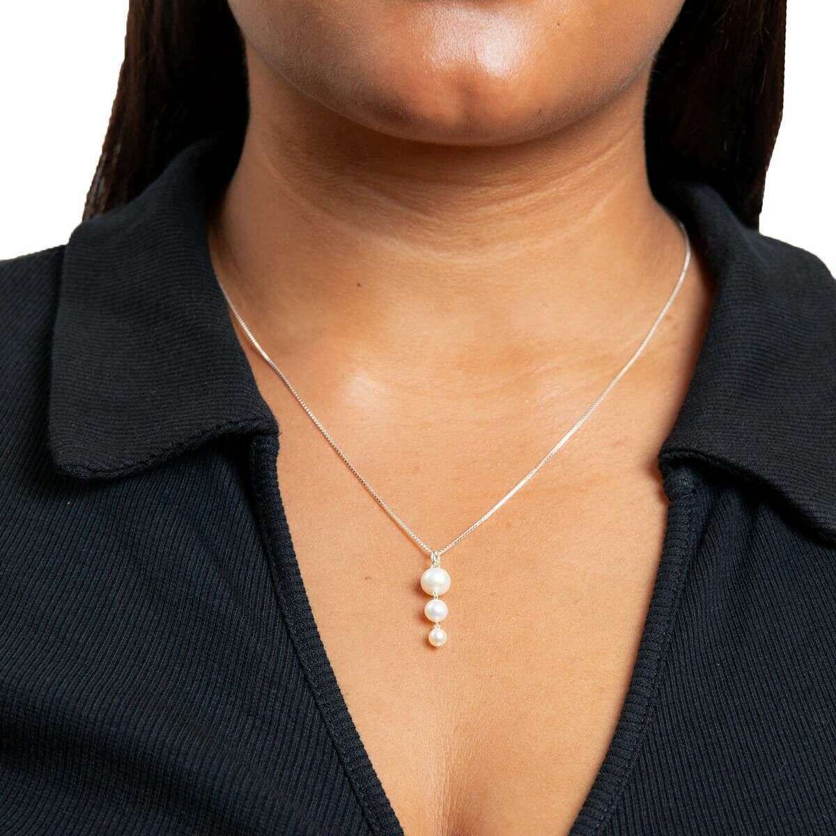 Beginnings Gradient Freshwater Pearl Pendant - Silver/White - Image 2