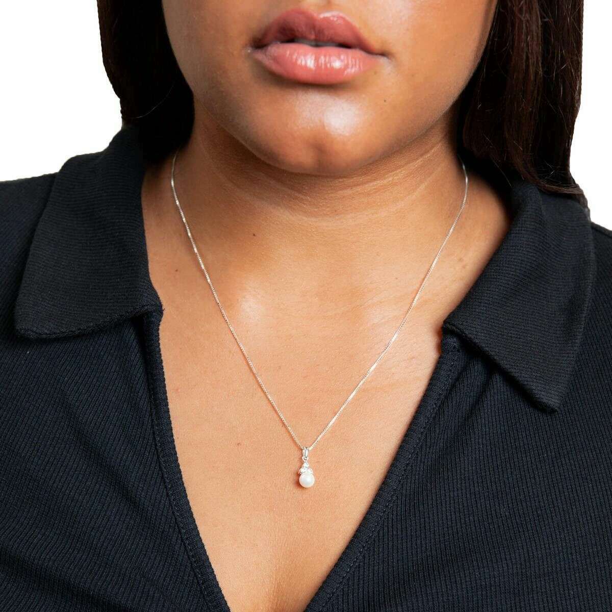 Beginnings Shell Pearl with Crystal Drop Pendant - Silver/White - Image 2