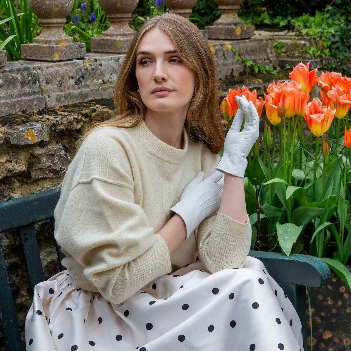 Dents Joanna Three-Point Leather Gloves - Pearl Cream - Image 3