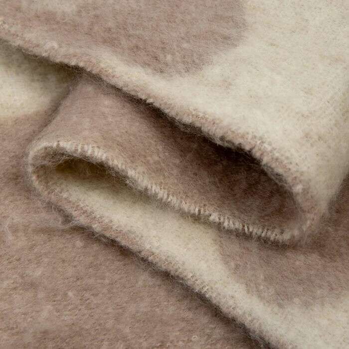 Dents Reversible Floral Blanket Tassel Scarf - Natural Cream - Image 4