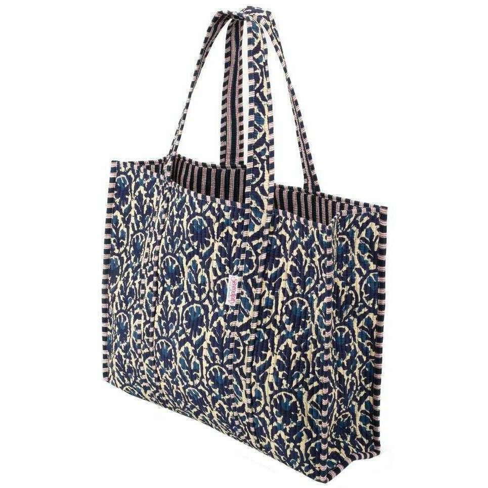 Elie Beaumont Serendipity Cotton Quilted Tote Bag - Ikat Indigo - Image 2