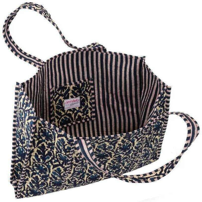 Elie Beaumont Serendipity Cotton Quilted Tote Bag - Ikat Indigo - Image 3