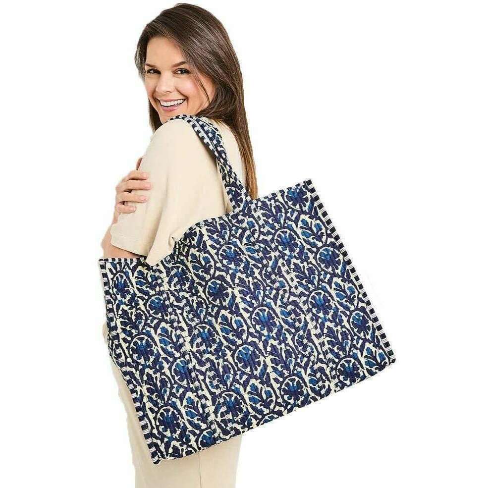 Elie Beaumont Serendipity Cotton Quilted Tote Bag - Ikat Indigo - Image 5