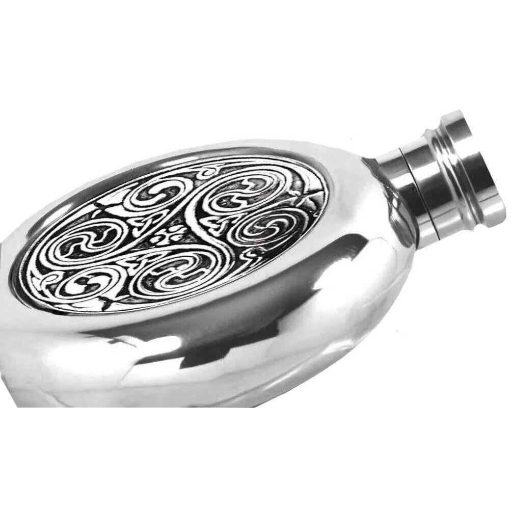 English Pewter Company 4oz Round Celtic Disk Flask - Silver - Image 2