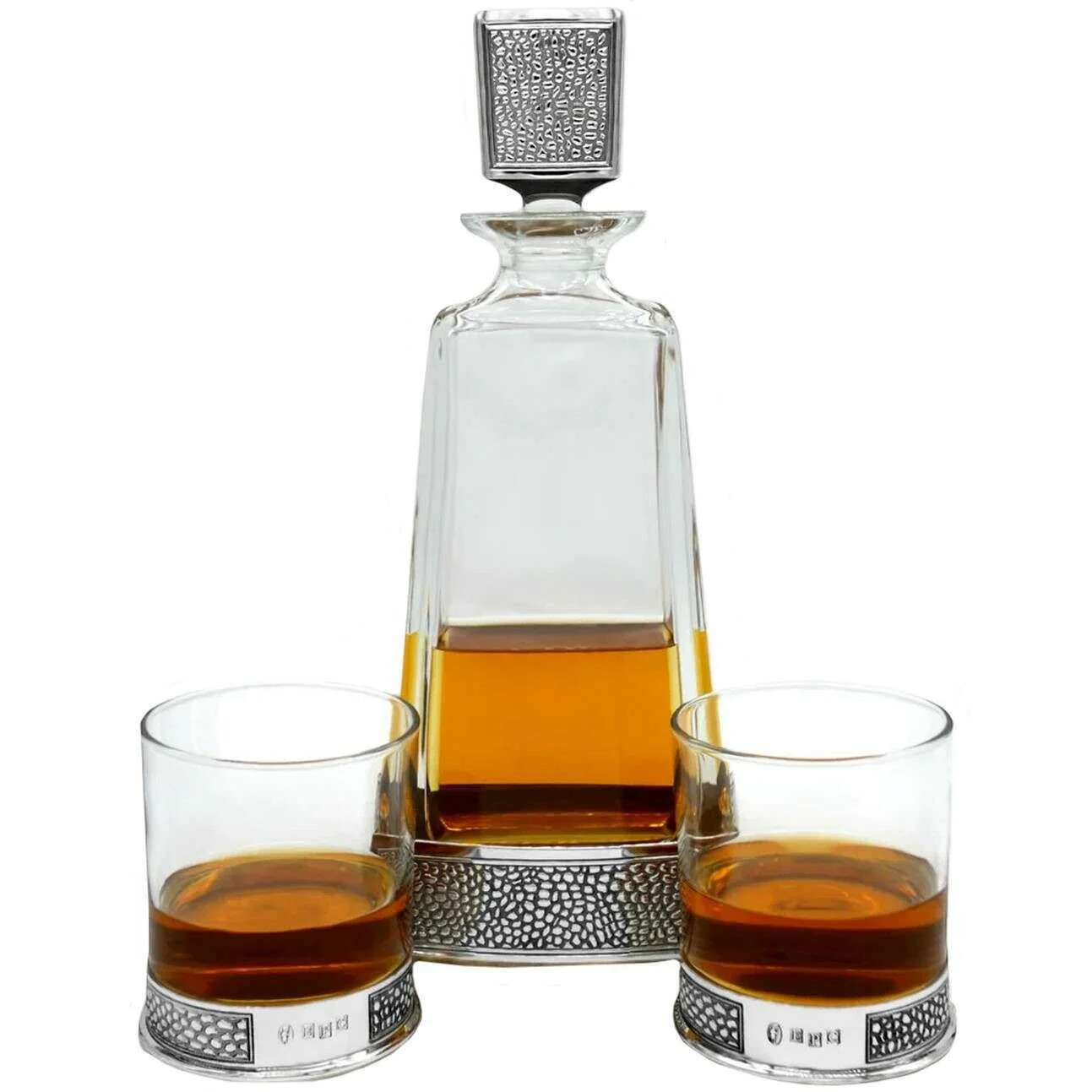 English Pewter Company 650ml Manhattan Large Decanter - Clear/Silver - Image 3