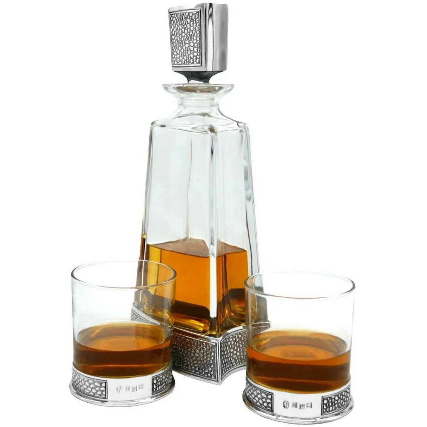 English Pewter Company 650ml Manhattan Large Decanter - Clear/Silver - Image 4