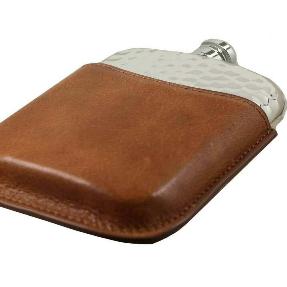 English Pewter Company 6oz Hammered Purse Flask and Pouch - Silver/Brown - Image 3