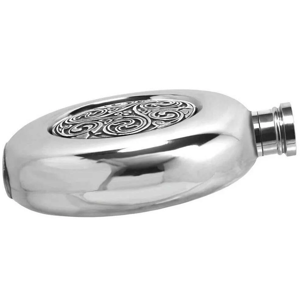 English Pewter Company 6oz Round Celtic Disk Flask - Silver - Image 2