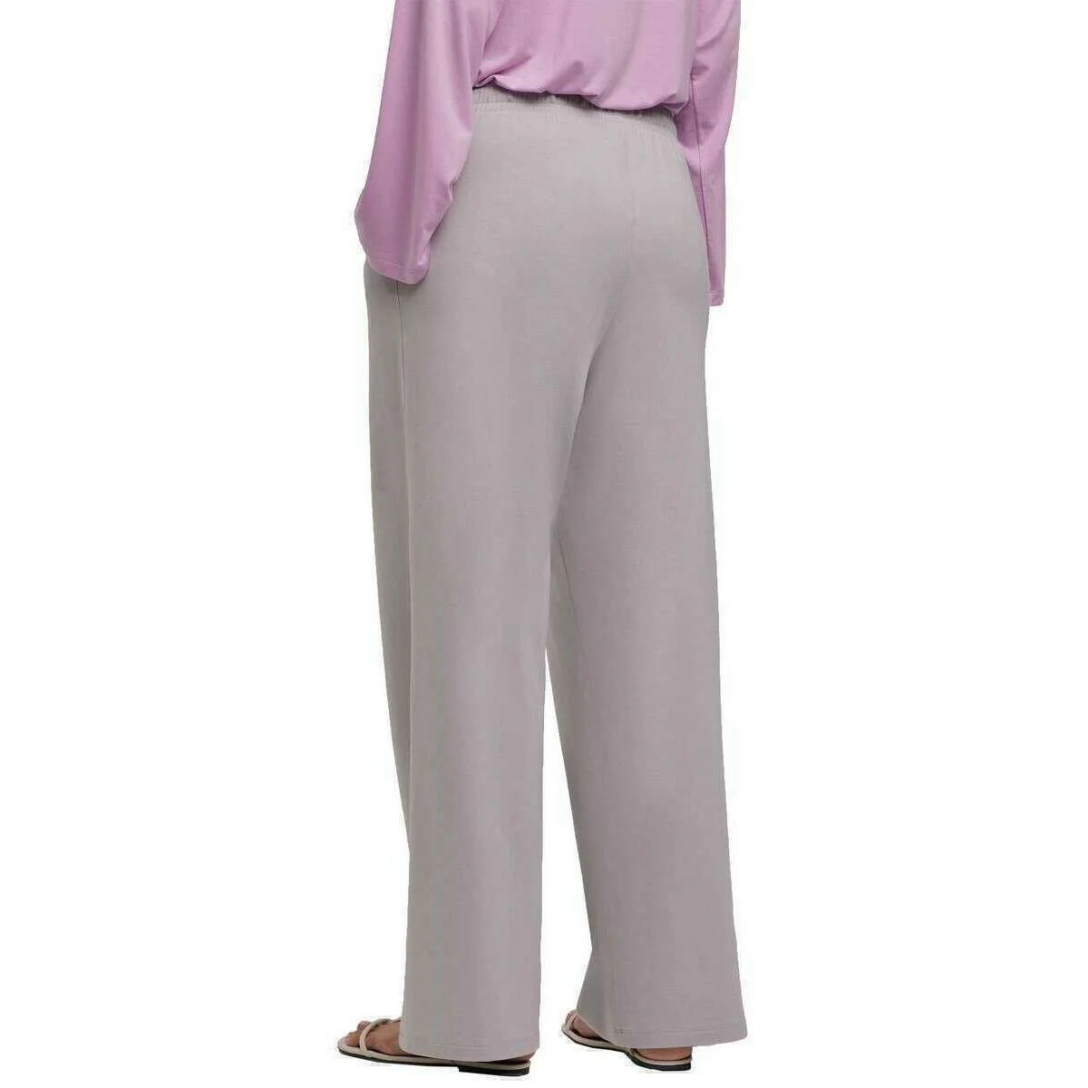 Falke Leisure Wide Sweatpants - Fume Grey - Image 3