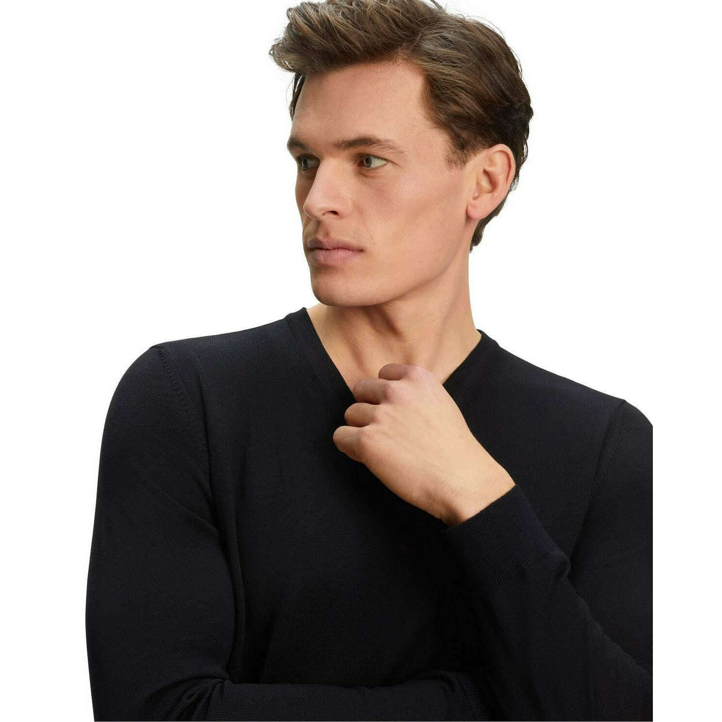 Falke Merino X-Fine V-Neck Sweater - Black - Image 4