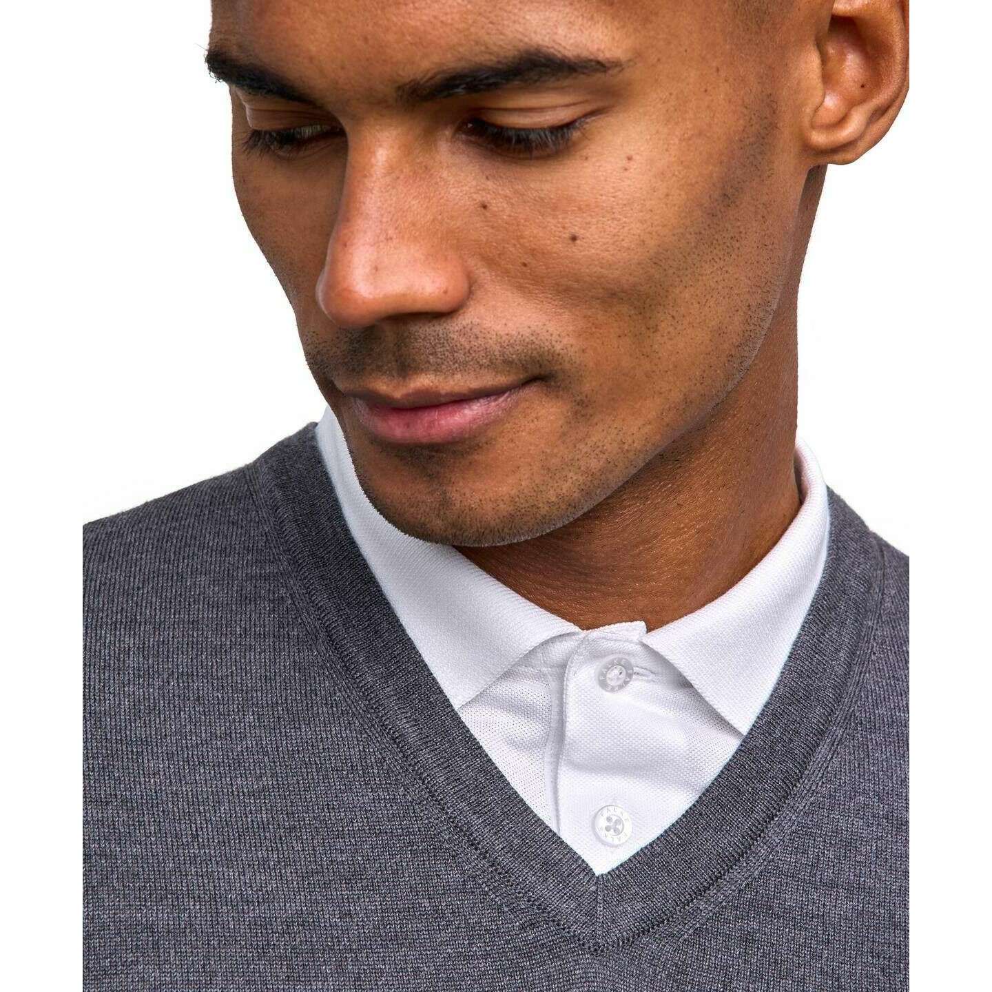 Falke Merino X-Fine V-Neck Sweater - Dark Grey - Image 4