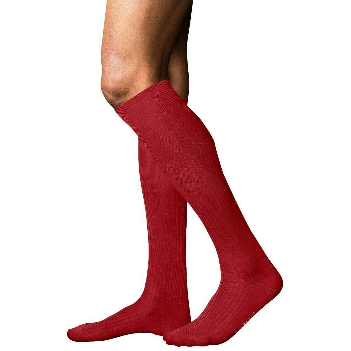 Falke No 10 Pure Fil d´Écosse Knee High Socks - Cardinal Red - Image 2