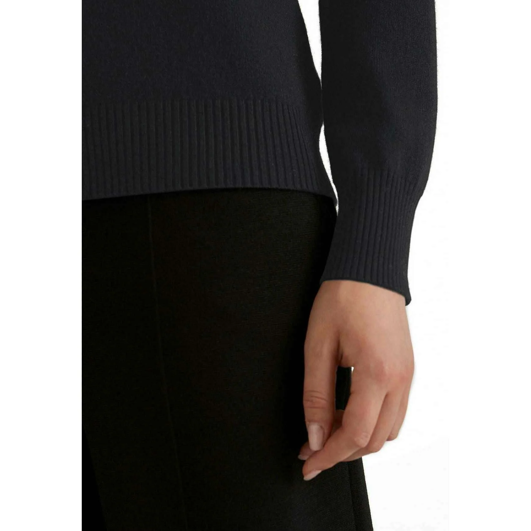 Falke Pure Cashmere Crew Neck Sweater - Black - Image 5