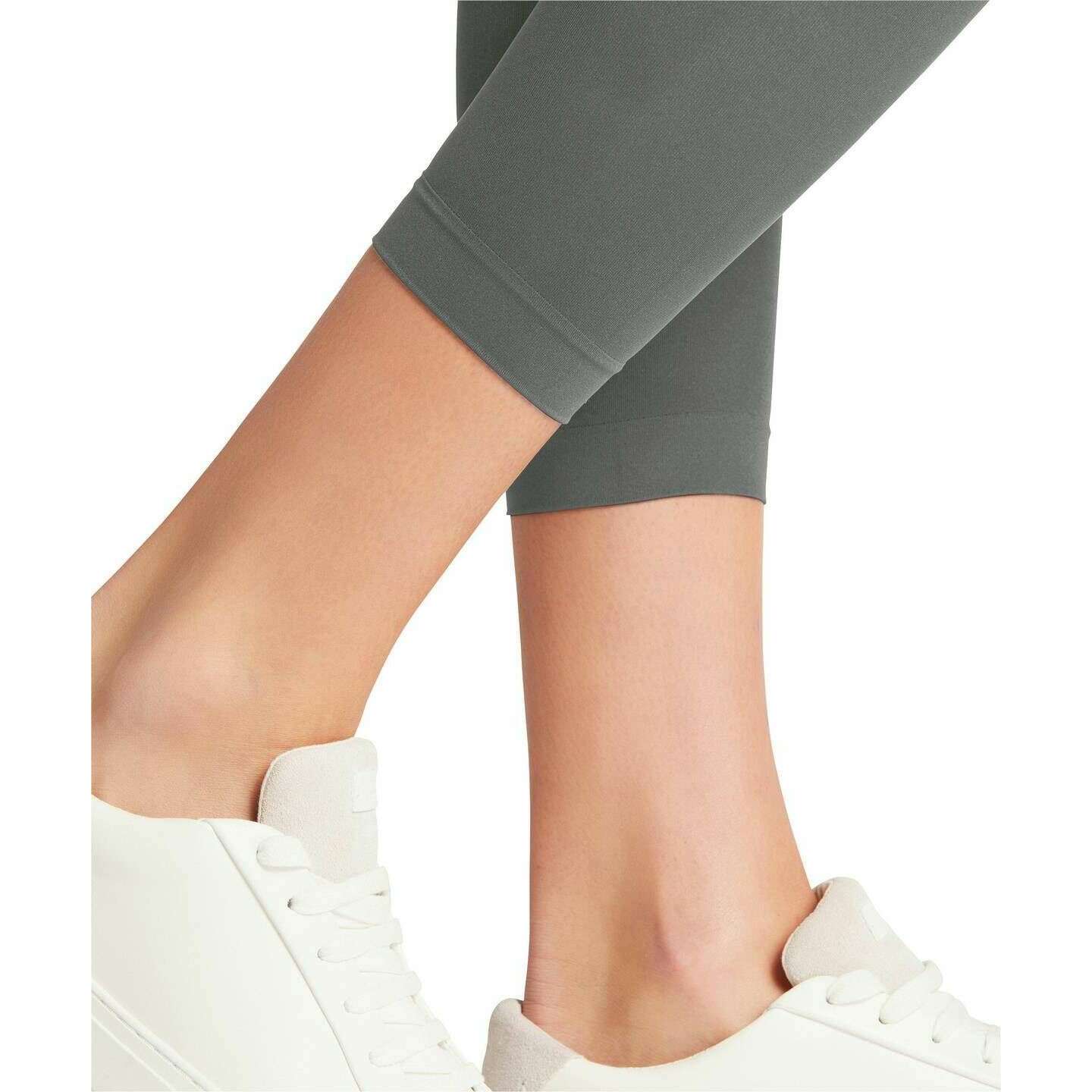 Falke Pure Matt 50 Denier Capri Leggings - Shark Grey - Image 4