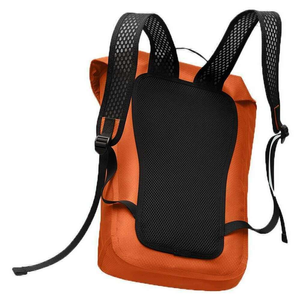 Gaston Luga Lightweight DuoSeal 14" Flap Backpack - Orange Flame - Image 2