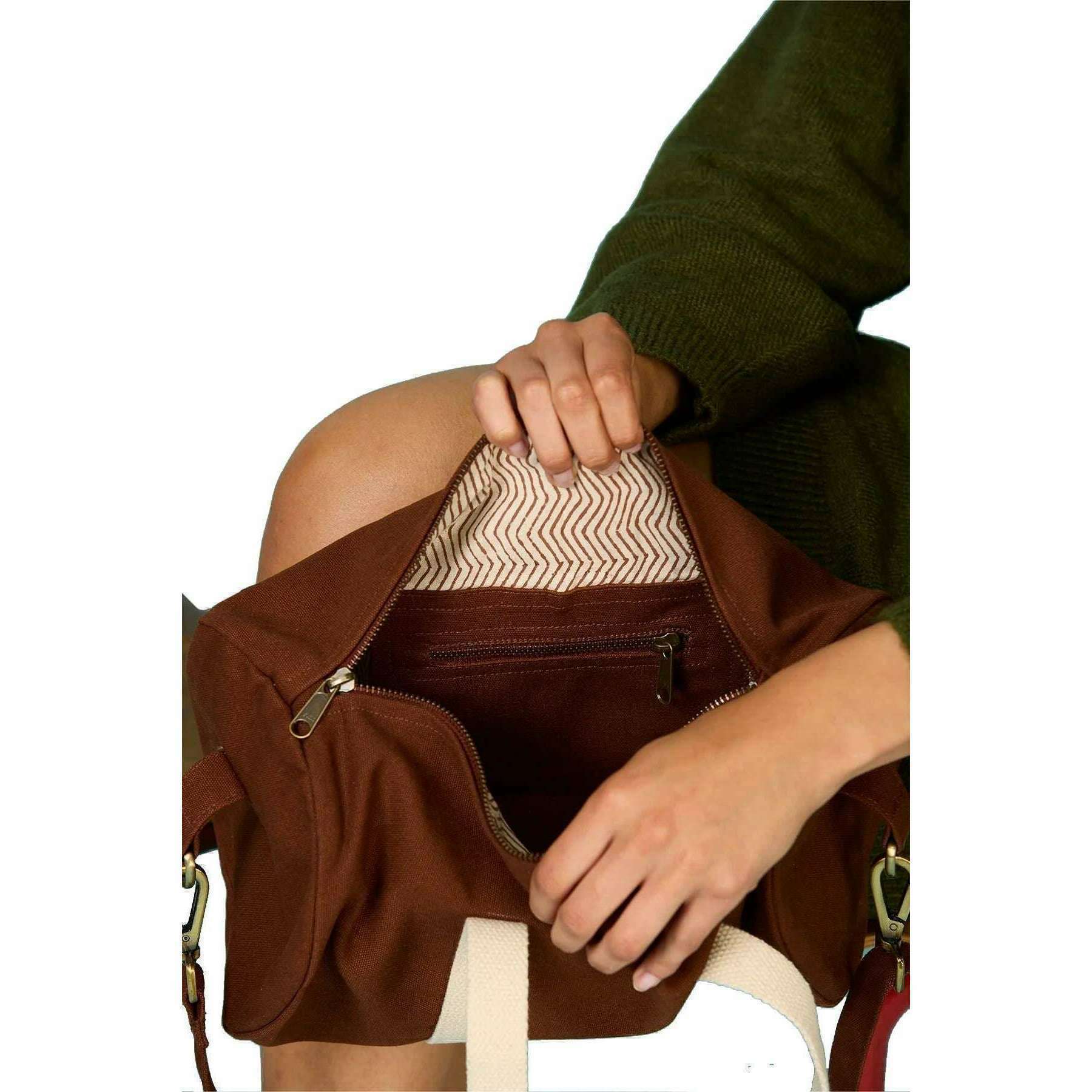 Hindbag Mini Simon Small Duffle Bag - Chocolate Brown - Image 3