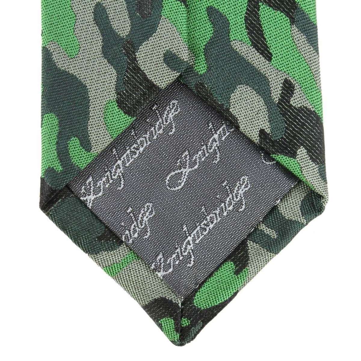 Knightsbridge Neckwear Camo Silk Skinny Tie - Green - Image 3