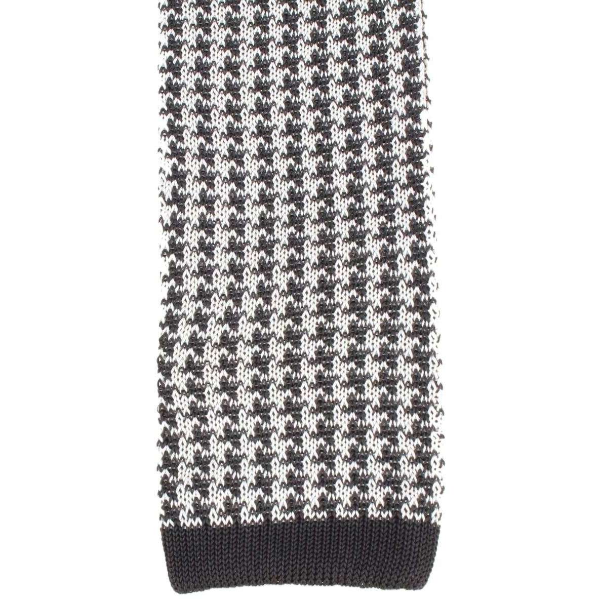 Knightsbridge Neckwear Silk Knitted Houndstooth Tie - Black/White - Image 2