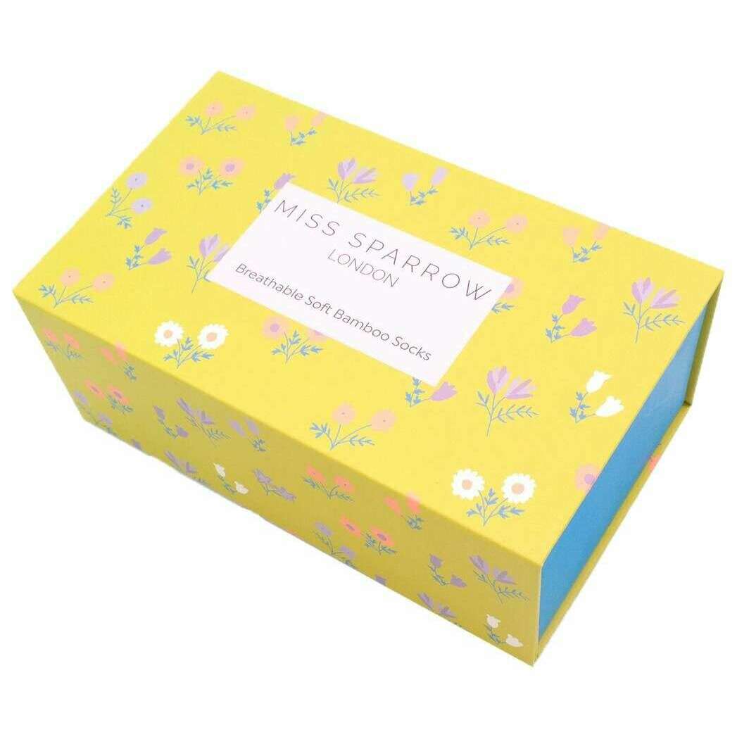 Miss Sparrow London 3 Pack Dainty Floral Sock Box - Blue/Green/Pink - Image 6