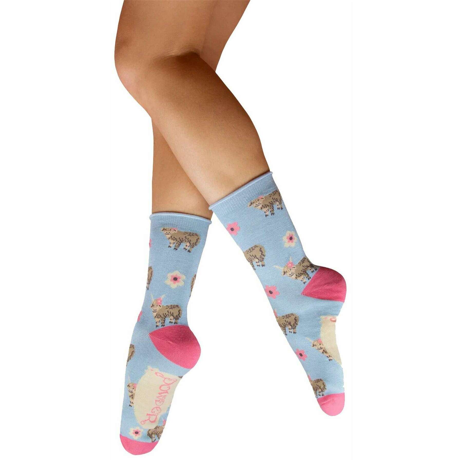Powder Highland Cow Ankle Socks - Blue/Pink/Beige