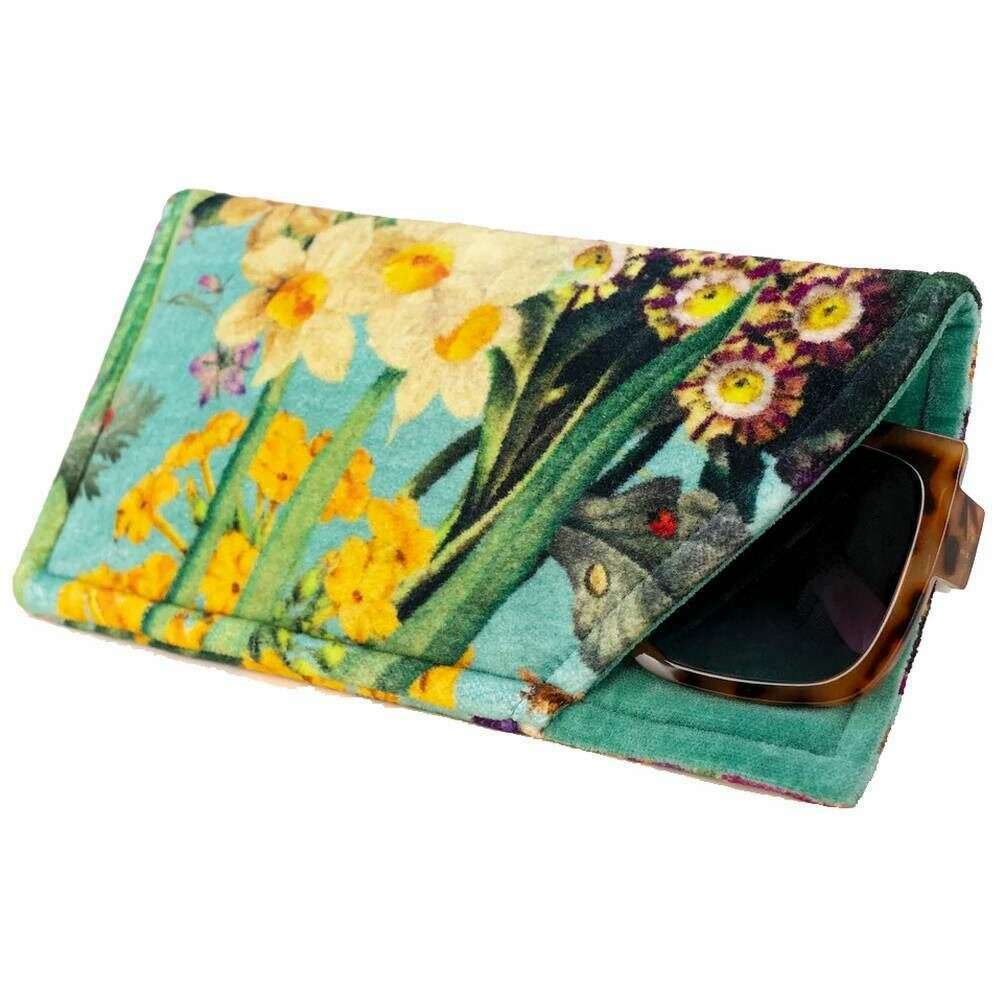 Powder Spring Flora Velvet Sunglasses Pouch - Blue/Beige/Green