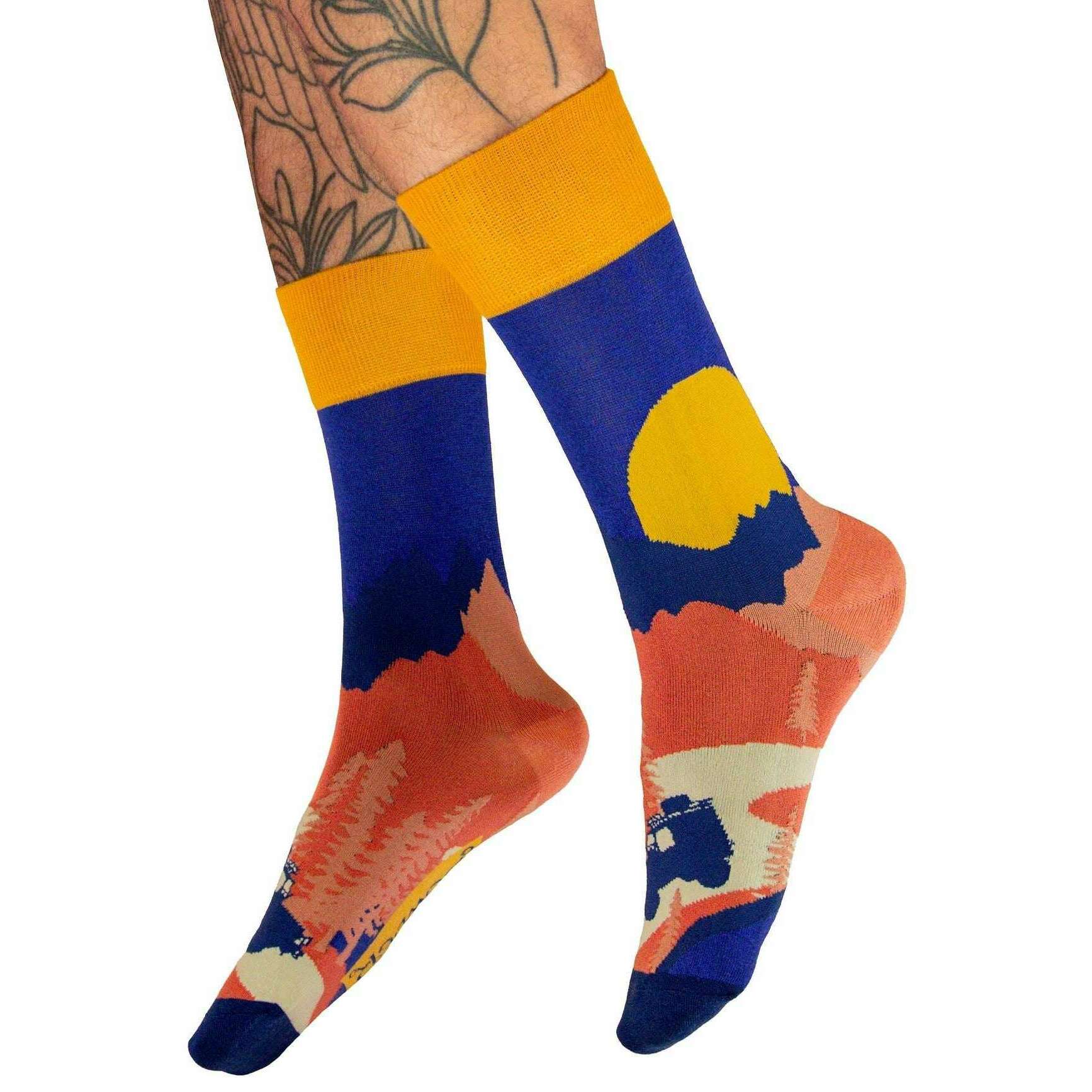 Powder Winding Road Socks - Blue/Yellow/Pink