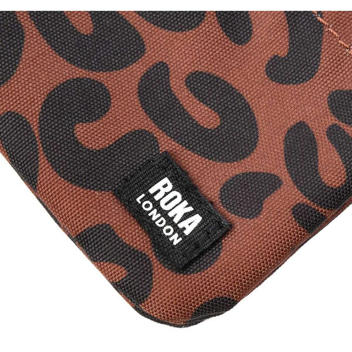 Roka Carnaby Small Recycled Canvas Wallet - Scarlet Leopard - Image 6