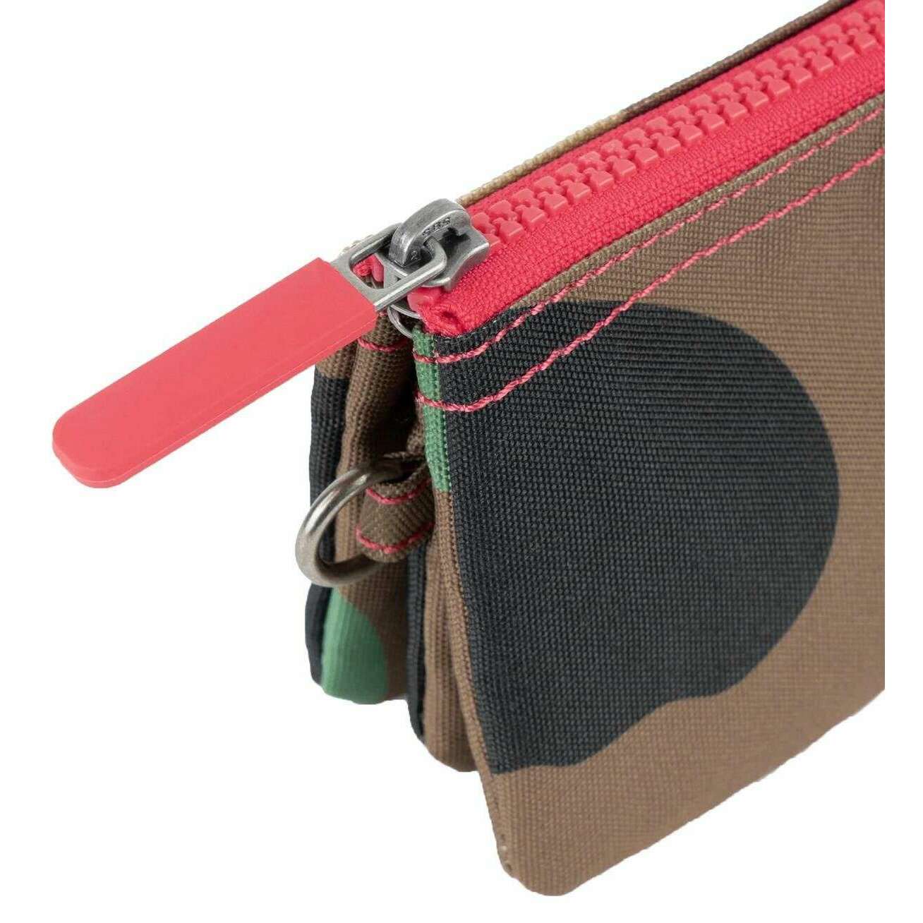 Roka Carnaby Small Recycled Canvas Wallet - Vintage Camo Green - Image 7