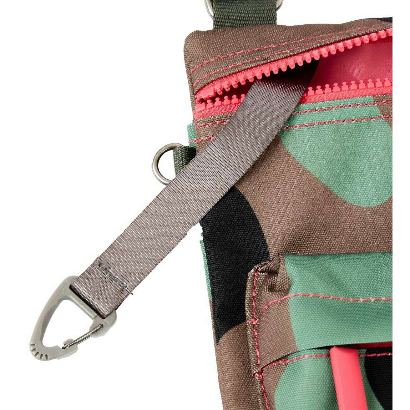 Roka Chelsea B Medium Recycled Sling Bag - Vintage Camo Green - Image 5