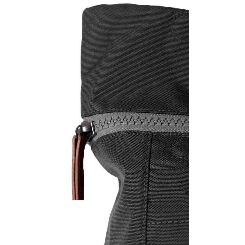 Roka Finchley A Medium Sustainable Canvas Backpack - Carbon Grey - Image 6