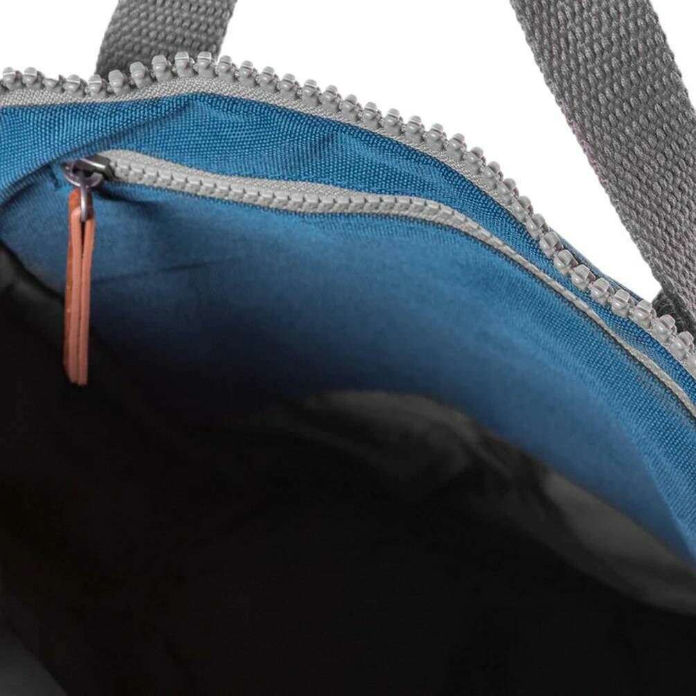 Roka Finchley A Medium Sustainable Canvas Backpack - Marine Blue - Image 4