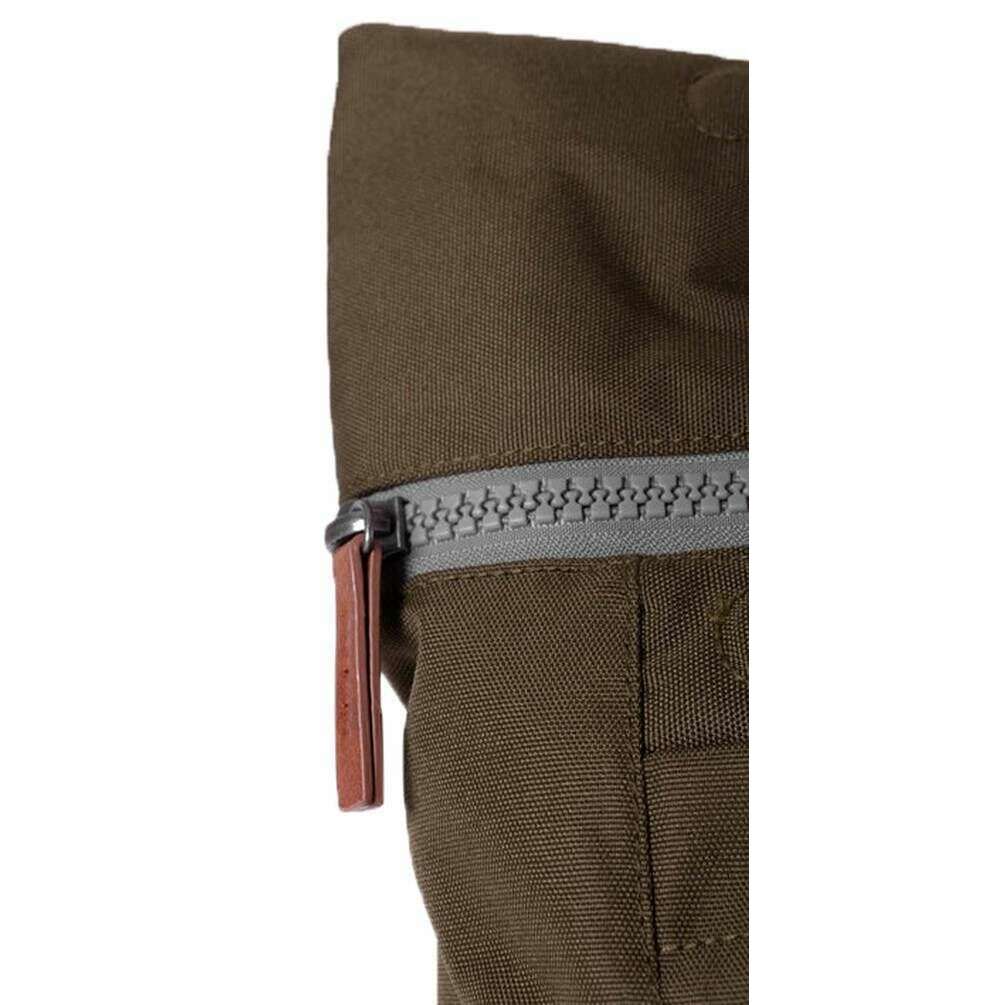 Roka Finchley A Medium Sustainable Canvas Backpack - Moss Brown - Image 7