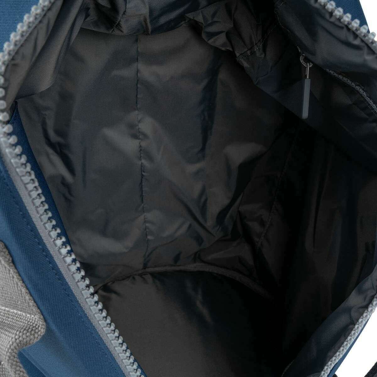 Roka Heathrow Large Recycled Canvas Duffle Bag - Deep Blue - Image 4