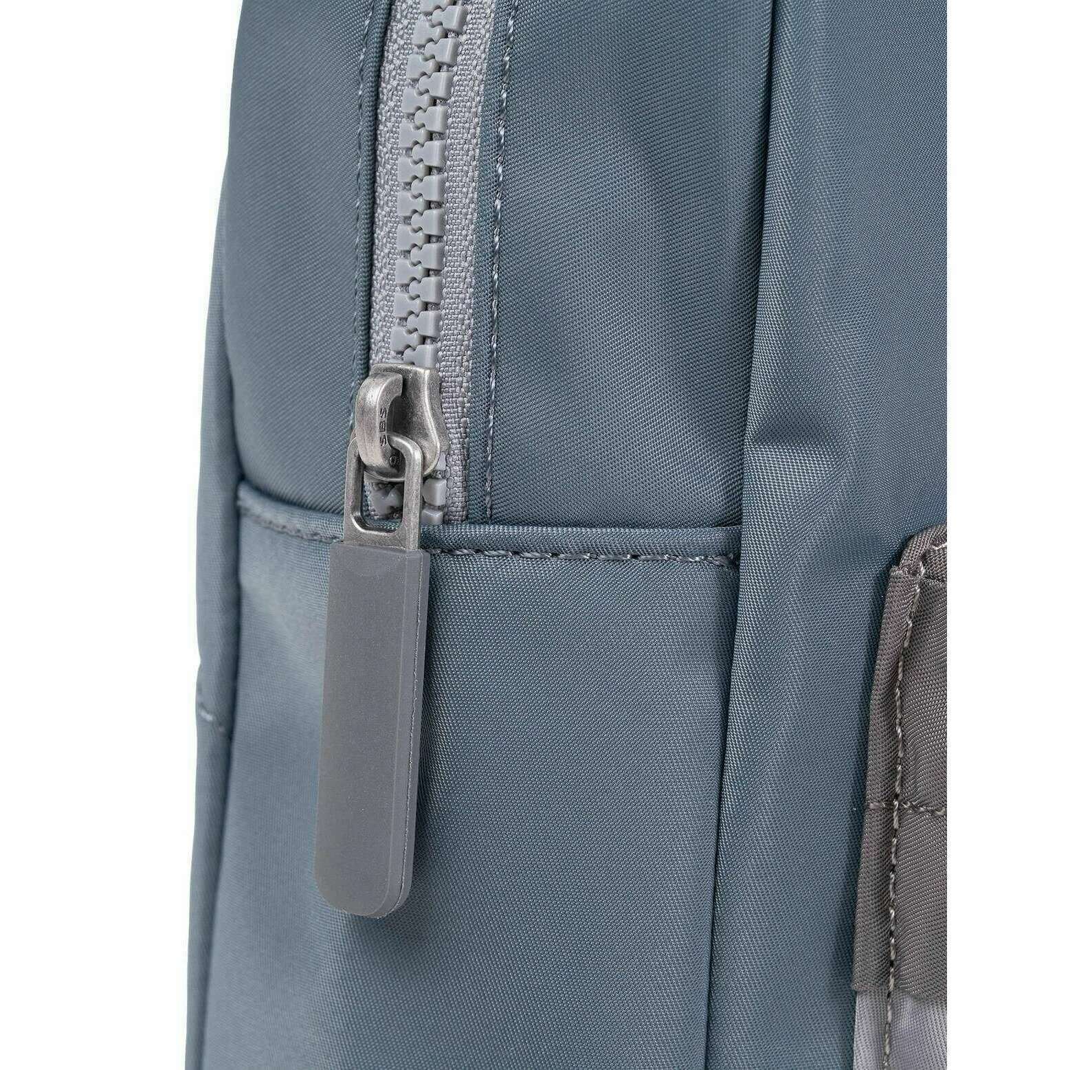 Roka Willesden B Large Recycled Nylon Scooter Bag - Grey Tonal - Image 6