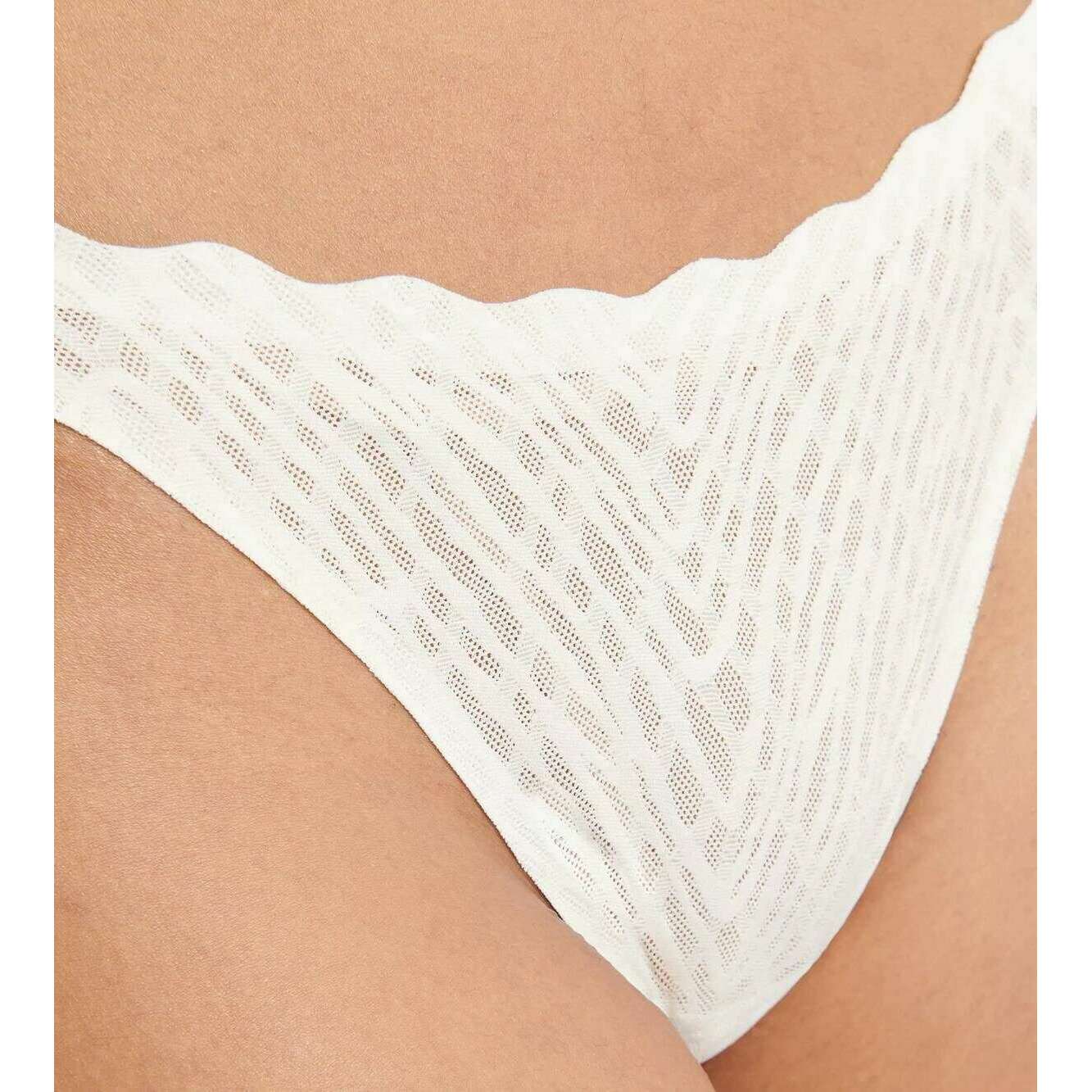 Sloggi Zero Feel Bliss String Thong - Silk White - Image 5