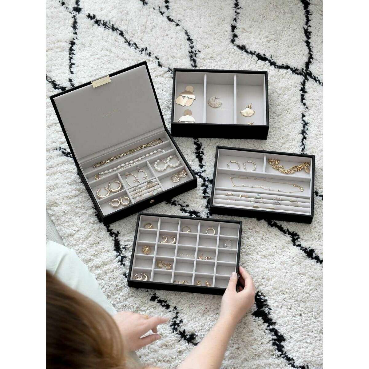 Stackers Classic Jewellery Box set of 4 - Black - Image 7
