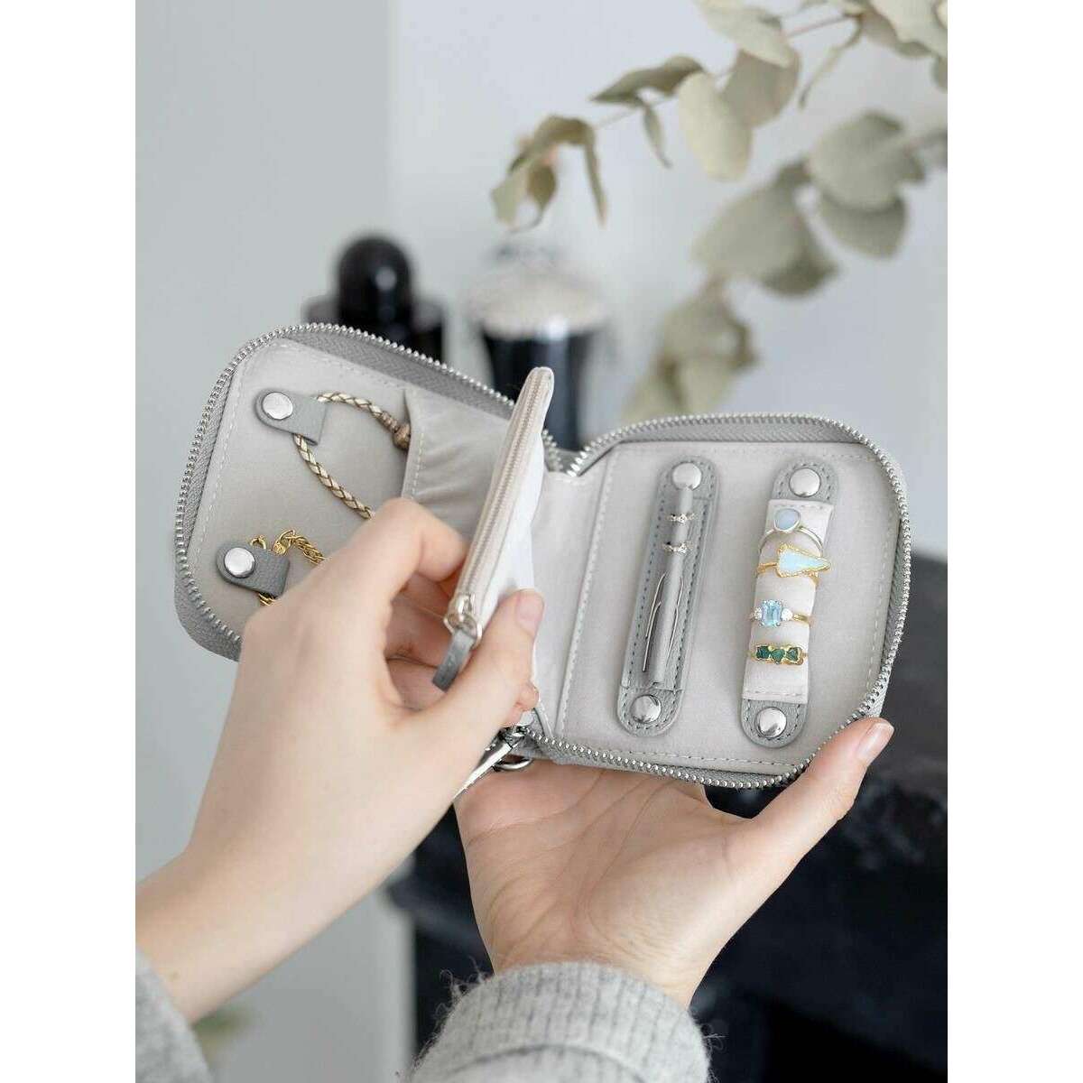 Stackers Compact Jewellery Roll - Pebble Grey - Image 4