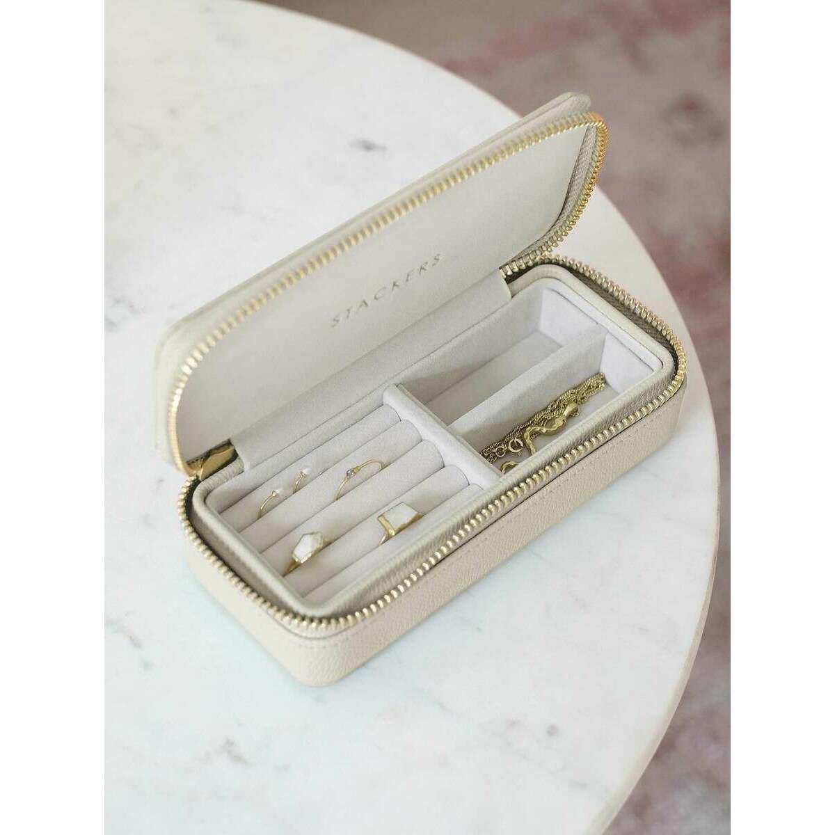 Stackers Zipped Travel Medium Jewellery Box - Oatmeal Cream - Image 2
