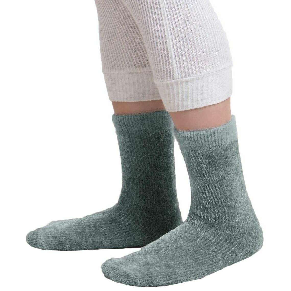Totes Toasties 2 Pack Chenille Supersoft Bed Socks - Sage Green/Grey - Image 5