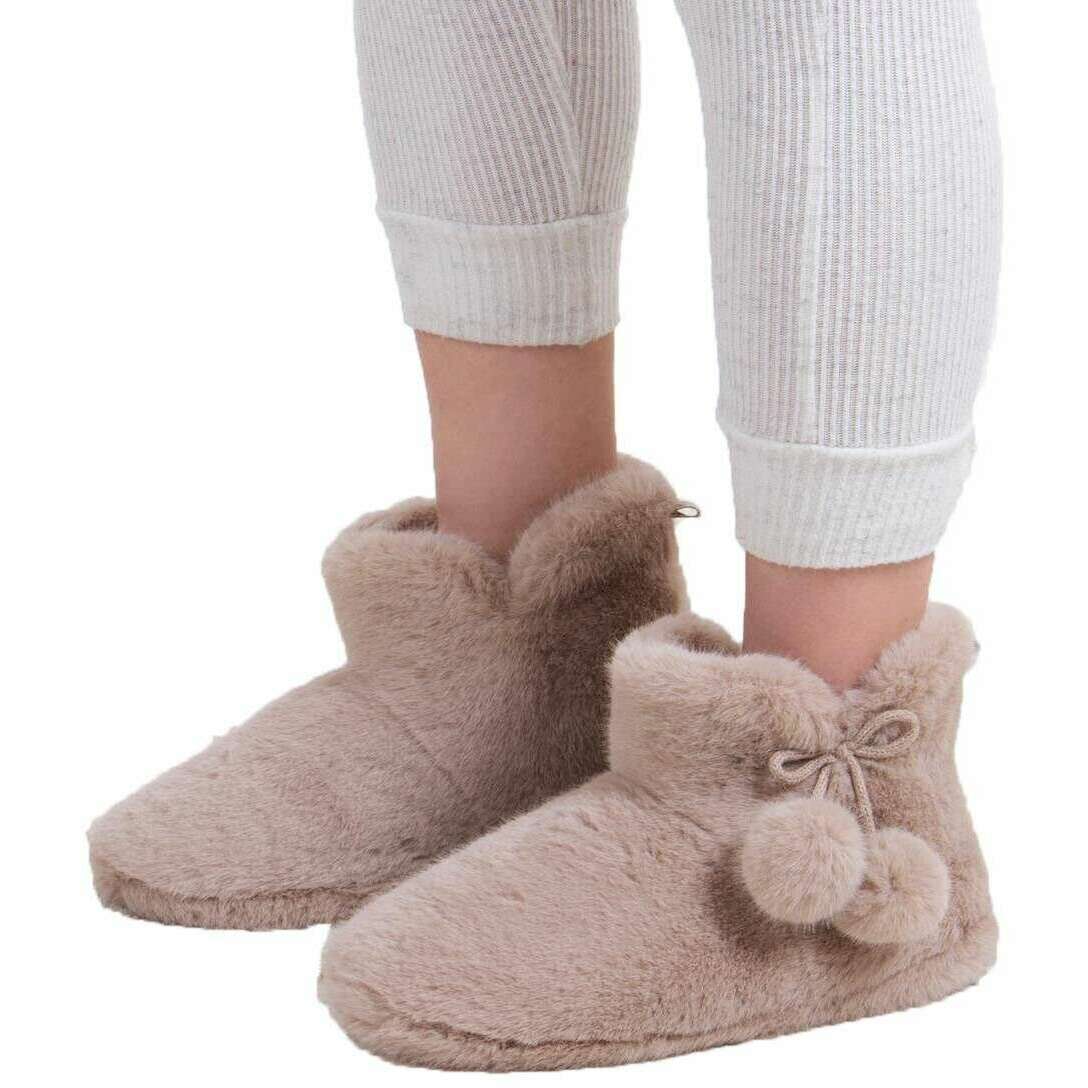 Totes Toasties Faux Fur Boot Slippers - Oat Beige - Image 6