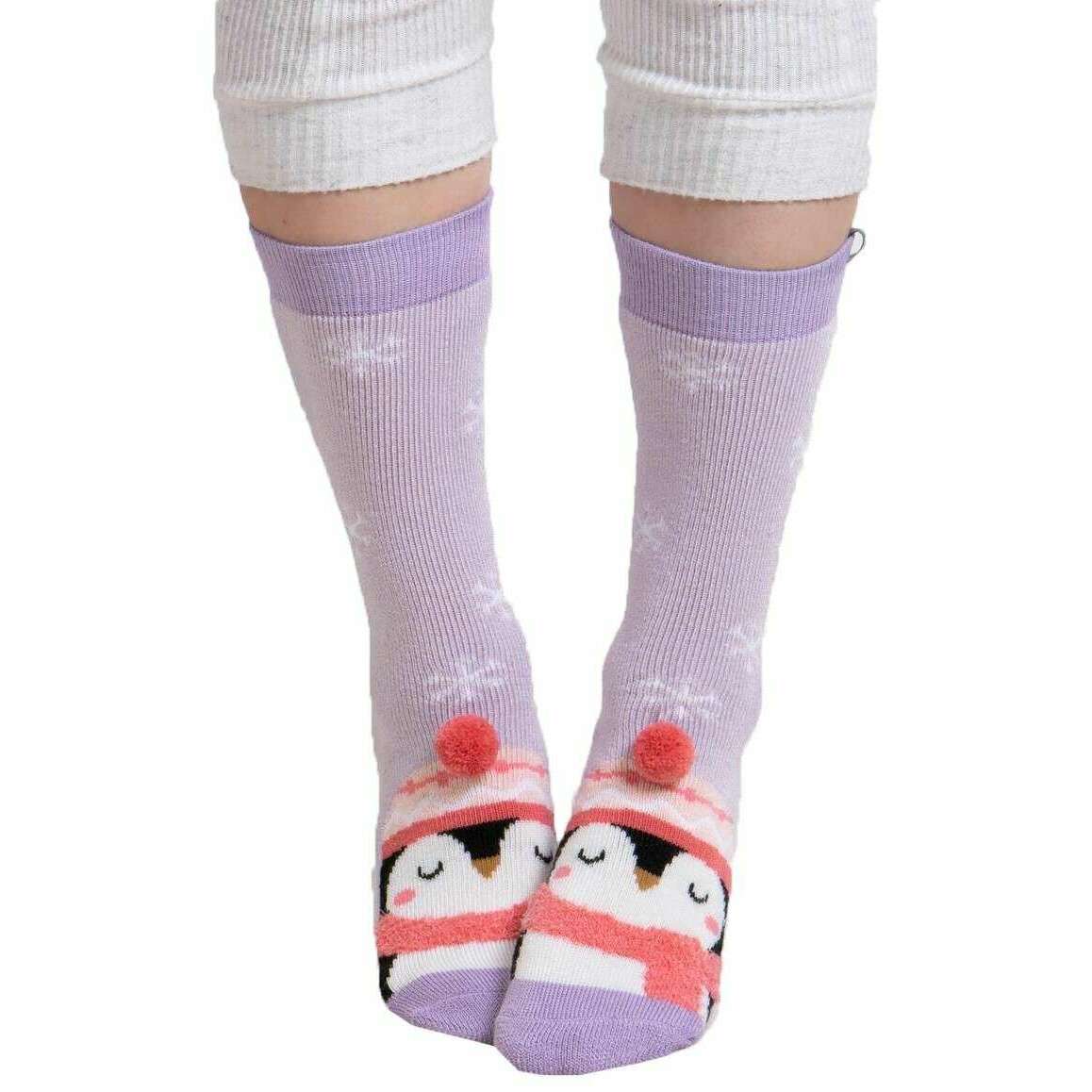 Totes Toasties Novelty Original Slipper Socks - Penguin Pink - Image 3