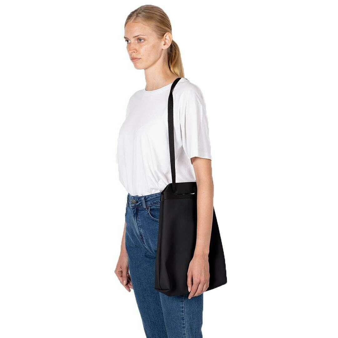 Ucon Acrobatics Lotus Una Shoulder Bag - Black - Image 7